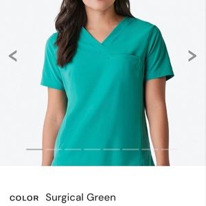 Medelita Vista Scrub Top